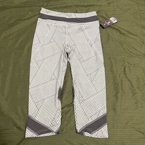 EleVen by Venus Williams Leggings in Gray and White